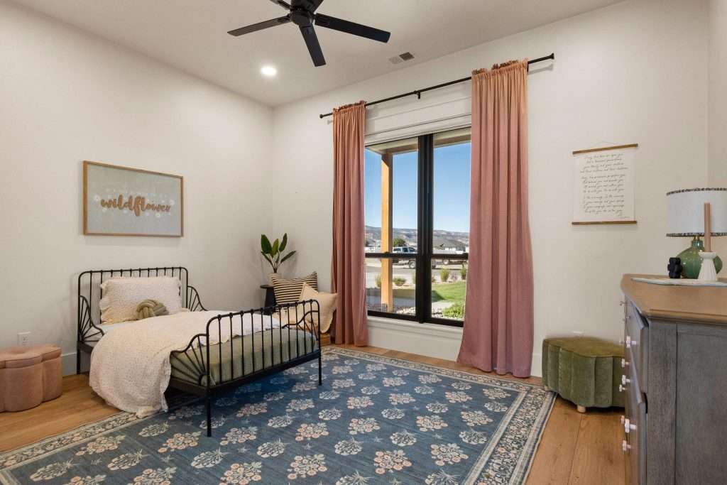 oakBuiltHomes-parade-of-homes (26)